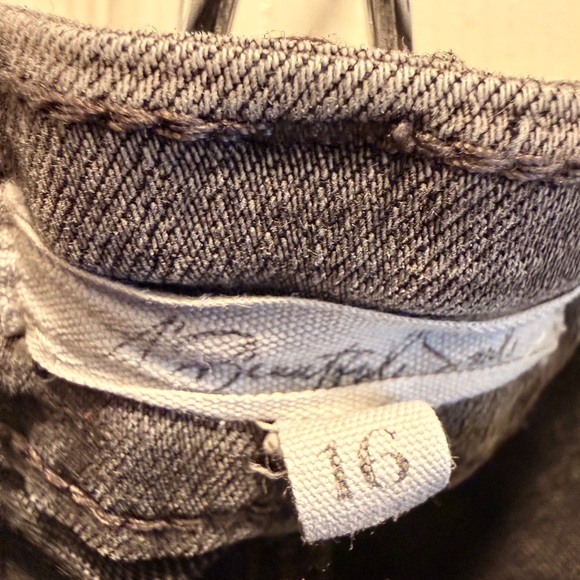 A Beautiful Soul Distressed Gray Denim Jeans 16 - Picture 3 of 3